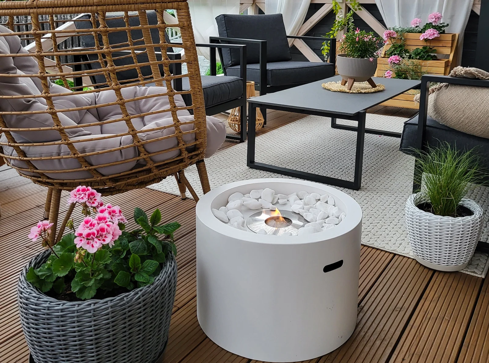 Gulvmodel - fritstående biopejse, Ø 475 mm hvid mat
