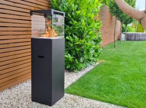 Fritstående biopejs PATIO sort mat