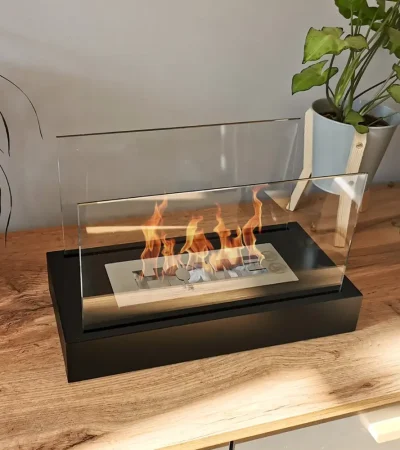Fritstående biopejs Bolig, sort strukturel mat